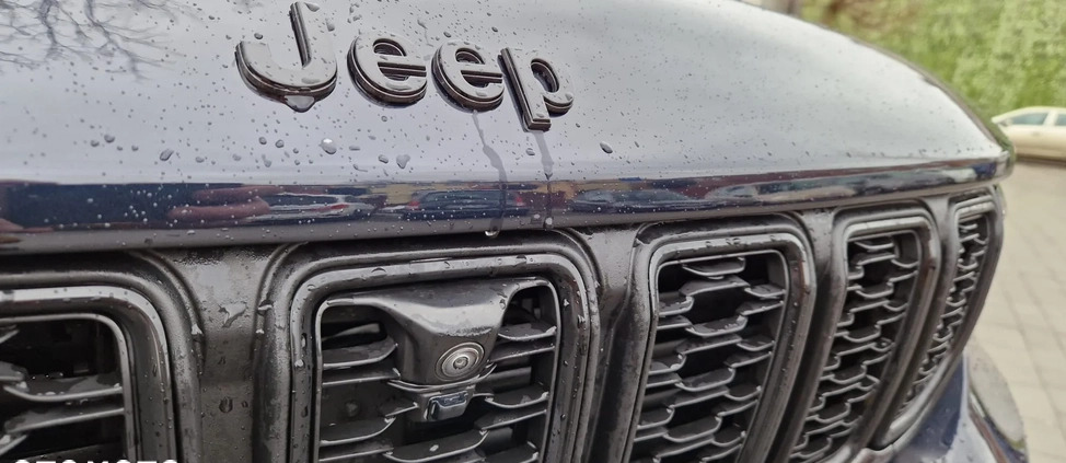 Jeep Grand Cherokee cena 194900 przebieg: 19000, rok produkcji 2023 z Człuchów małe 232
